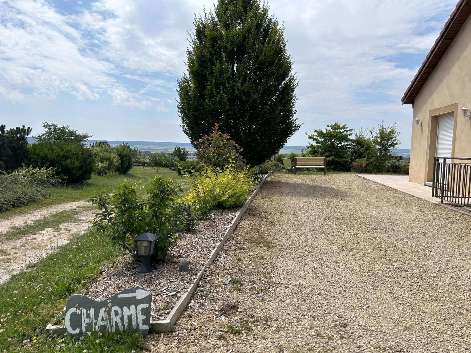 Вилла Le Charme Cernay-les-Reims Экстерьер фото