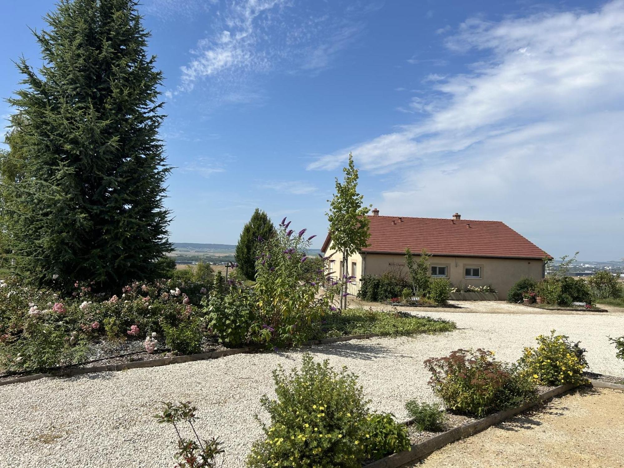 Вилла Le Charme Cernay-les-Reims Экстерьер фото